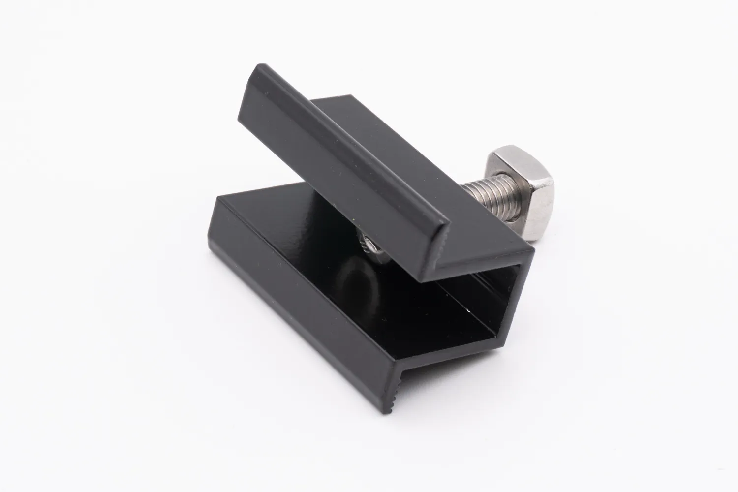 Mittelklemme 30 mm schwarz M8