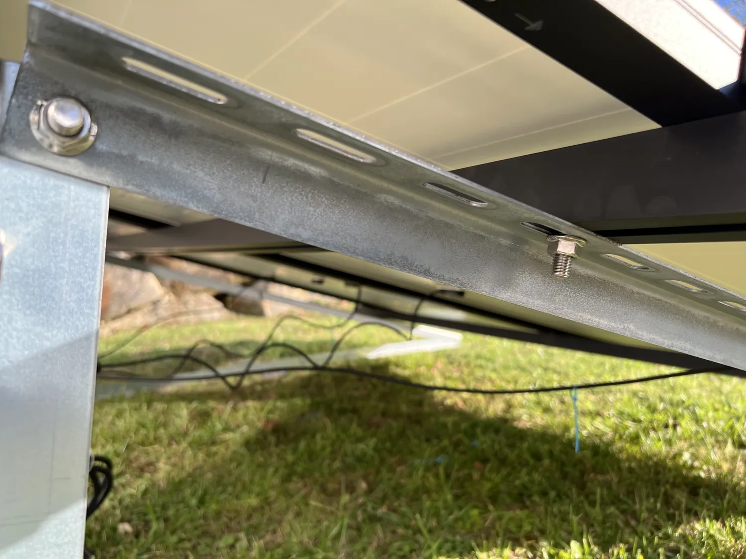 Bodenaufsteller für 2 Module vertikal